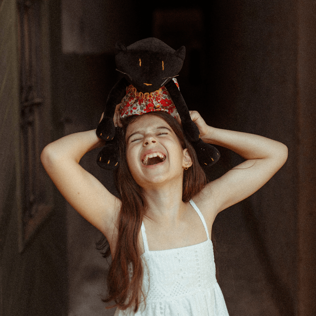 GISEL THE CAT - L